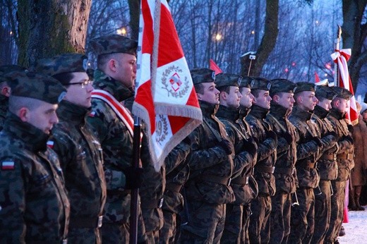 Apel Pamięci na Cmentarzu Garnizonowym